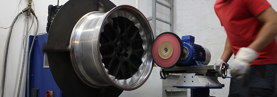 Felgen Hochglanzpolieren